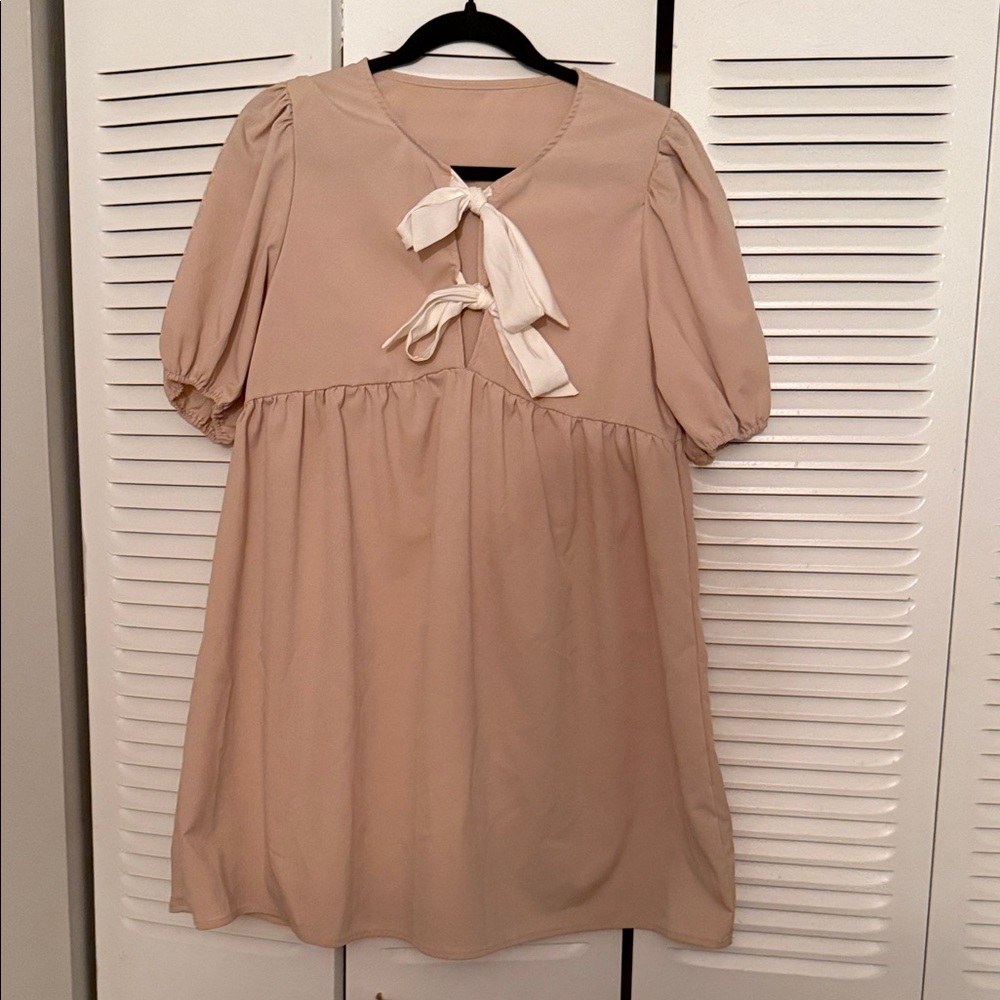 Charming Cream Tunic with Bow Detail